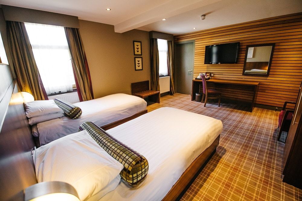 The Lynnhurst Hotel Standard Twin Room, 2 Twin Beds 2