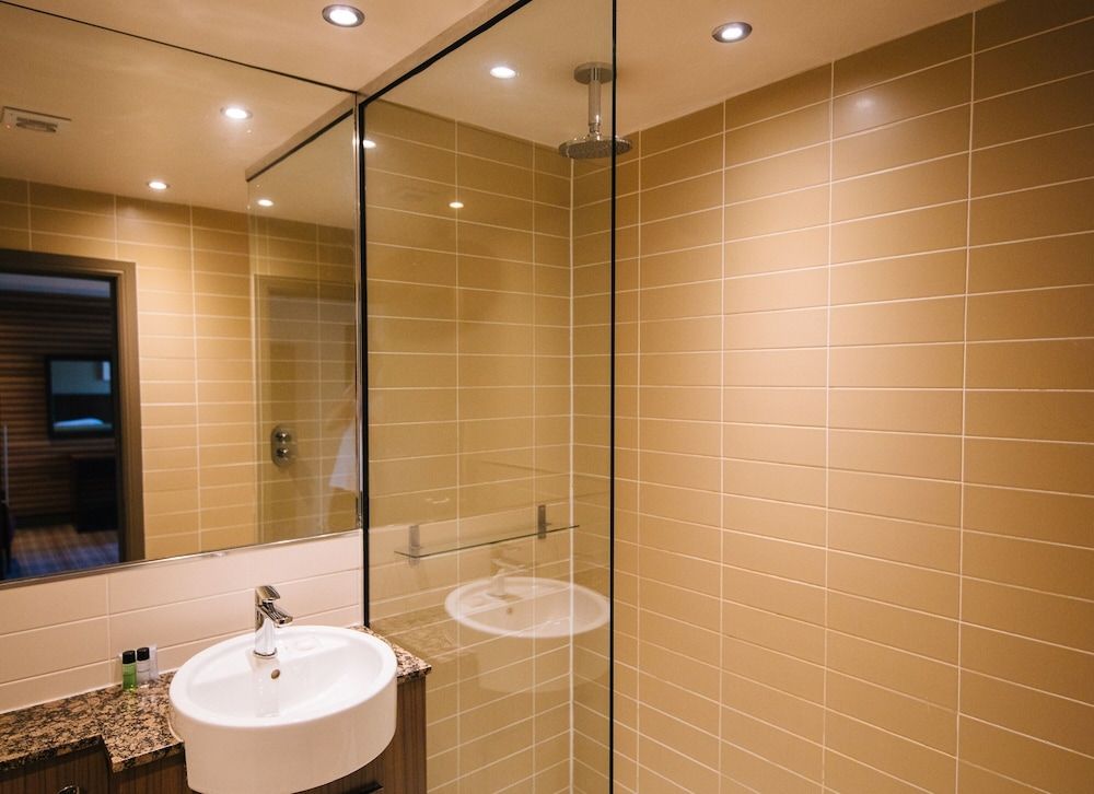 The Lynnhurst Hotel Standard Twin Room, 2 Twin Beds 4