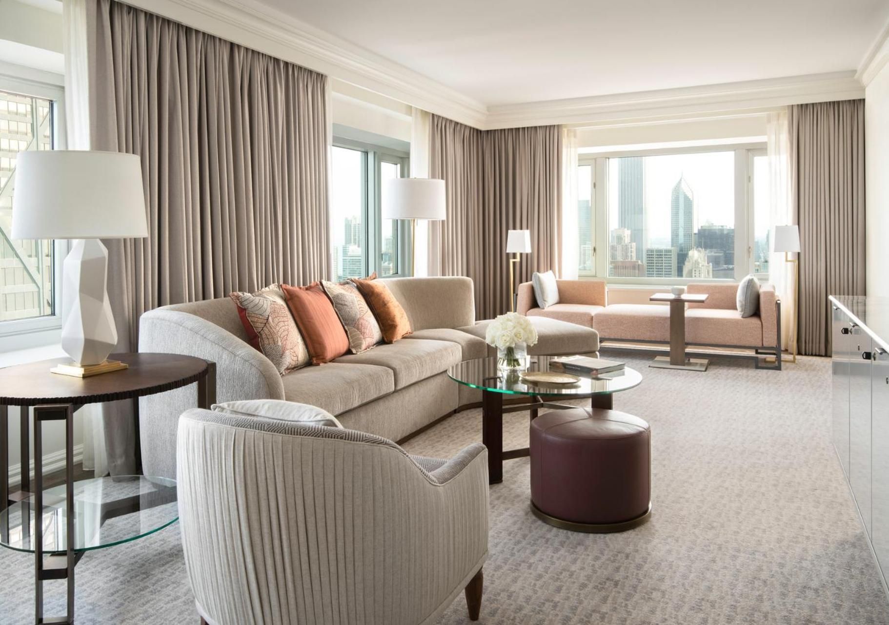 undefined Four Seasons Hotel Chicago 5
