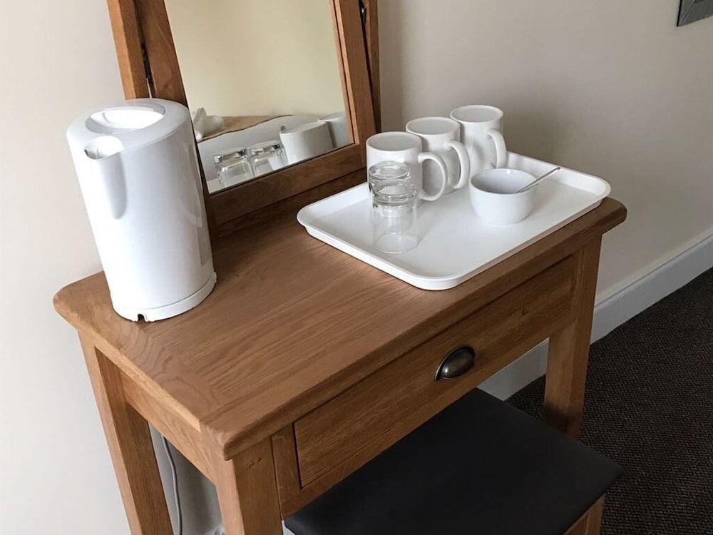 Waverley Inn Comfort Double Room, Ensuite 3