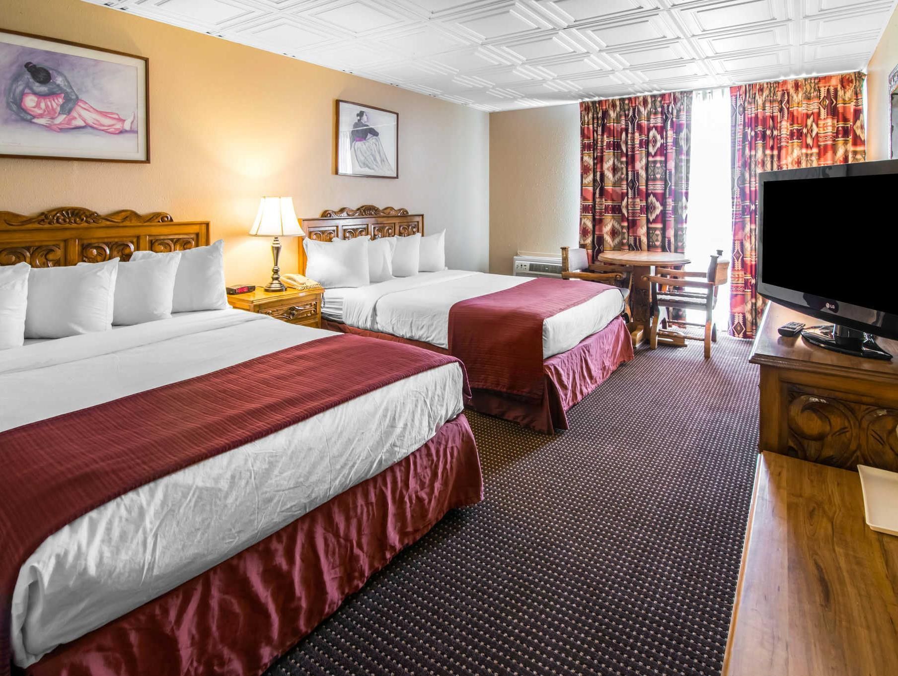 Quality Inn Taos 2 Queen Beds 2