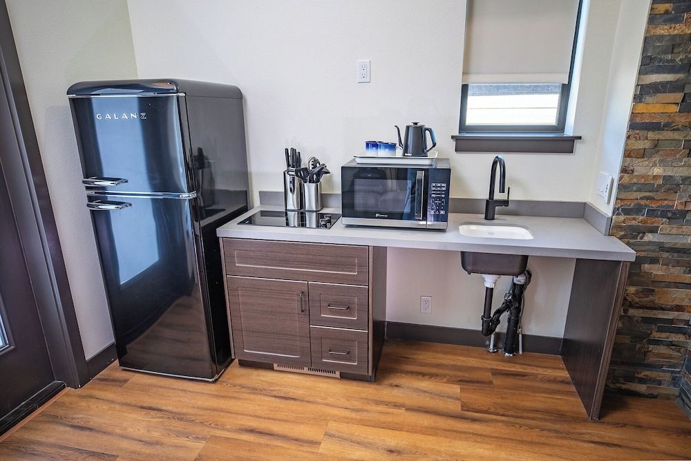 Outbound Mammoth Cabin, Mobility Accessible 4