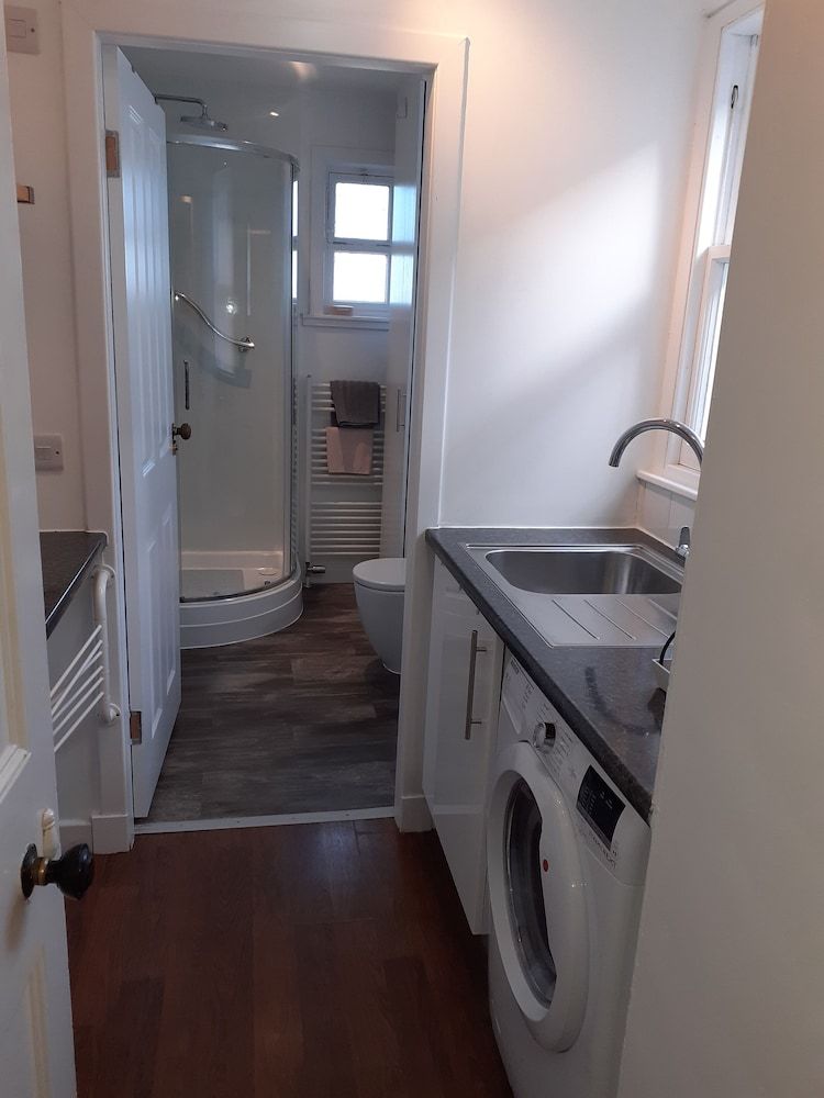 Moatville Cupar Standard Apartment, 3 Bedrooms 8