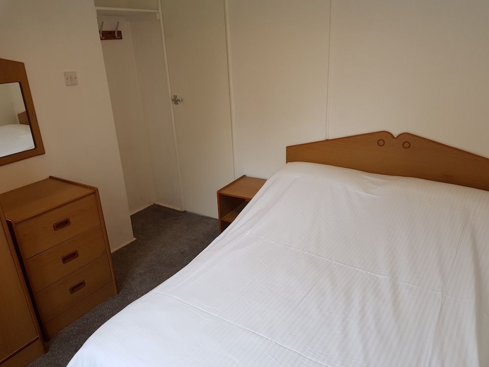 2 Bedroom Value Chalet