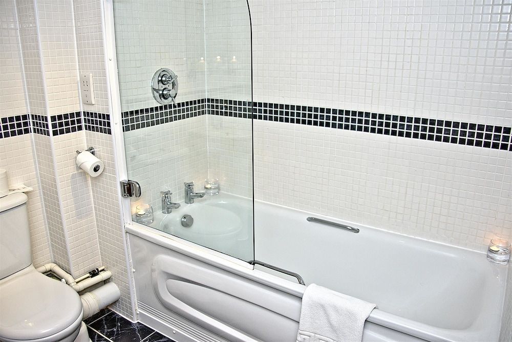 Base Serviced Apartments - Duke Street Apartment, 2 Bedrooms 14