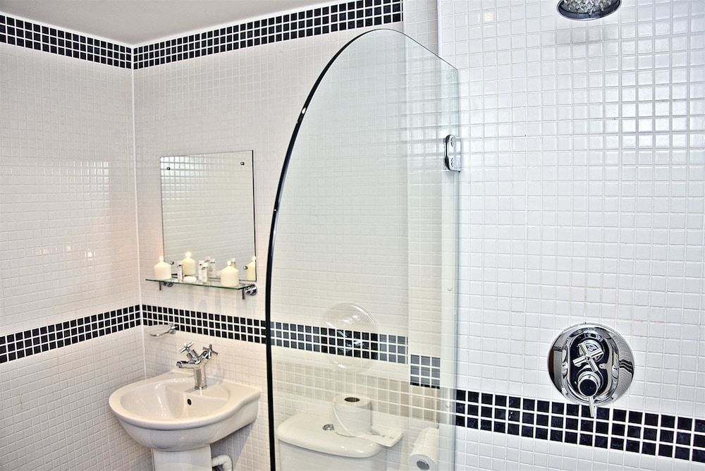 Base Serviced Apartments - Duke Street Apartment, 2 Bedrooms 15