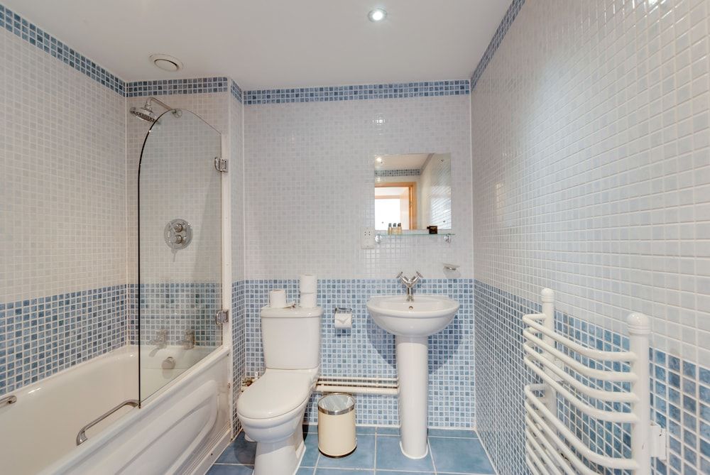 Base Serviced Apartments - Duke Street Apartment, 2 Bedrooms 16