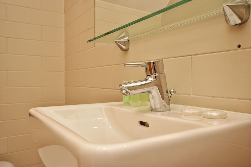 Princes Square Serviced Apartments by Concept Apartments 1 Bedroom Apartment 4