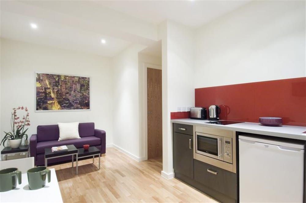 Princes Square Serviced Apartments by Concept Apartments 1 Bedroom Apartment 9