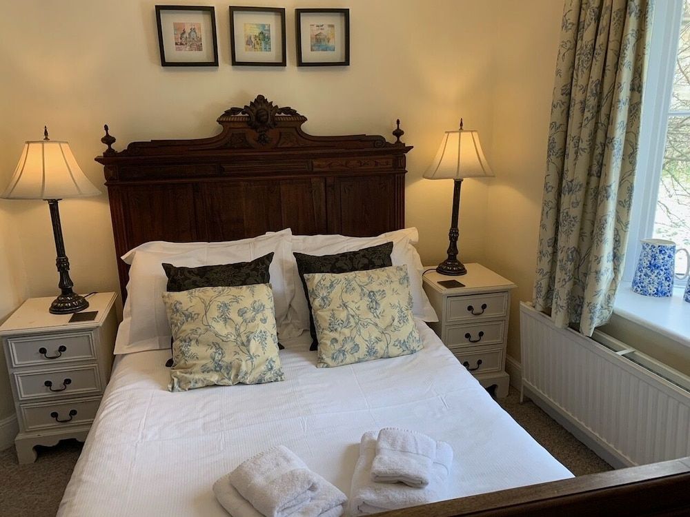 Gothic House Double Room 5