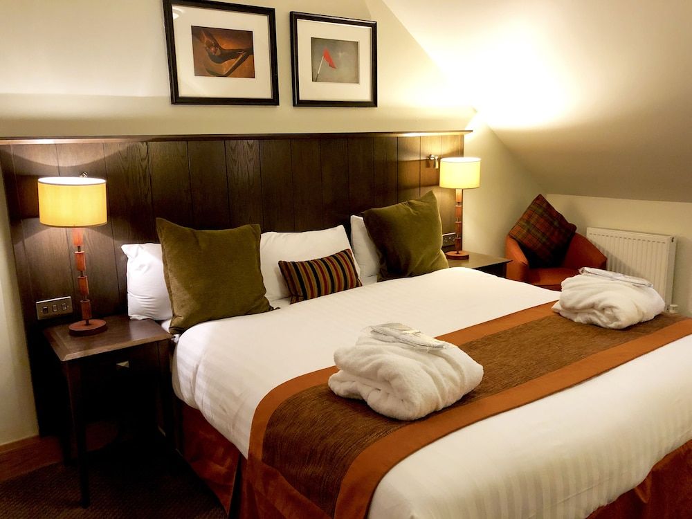 The Loans Inn Standard Double Room 2