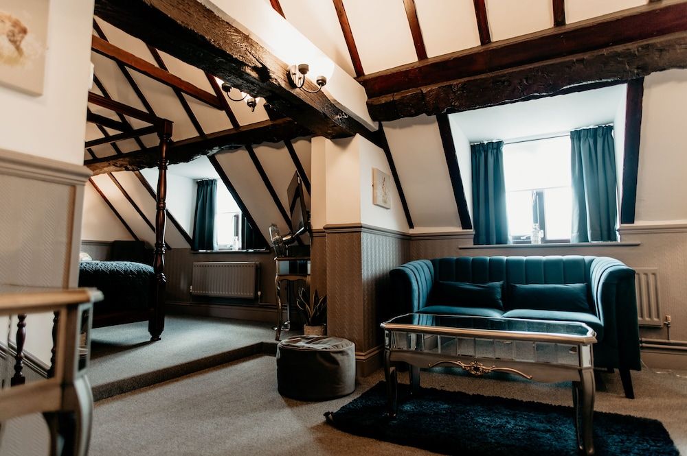 Oak Farm Hotel Junior Suite 16