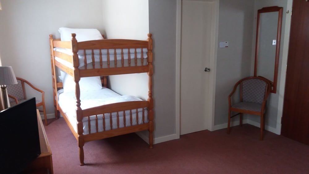 Salutation Hotel Family for 4/Quad 8