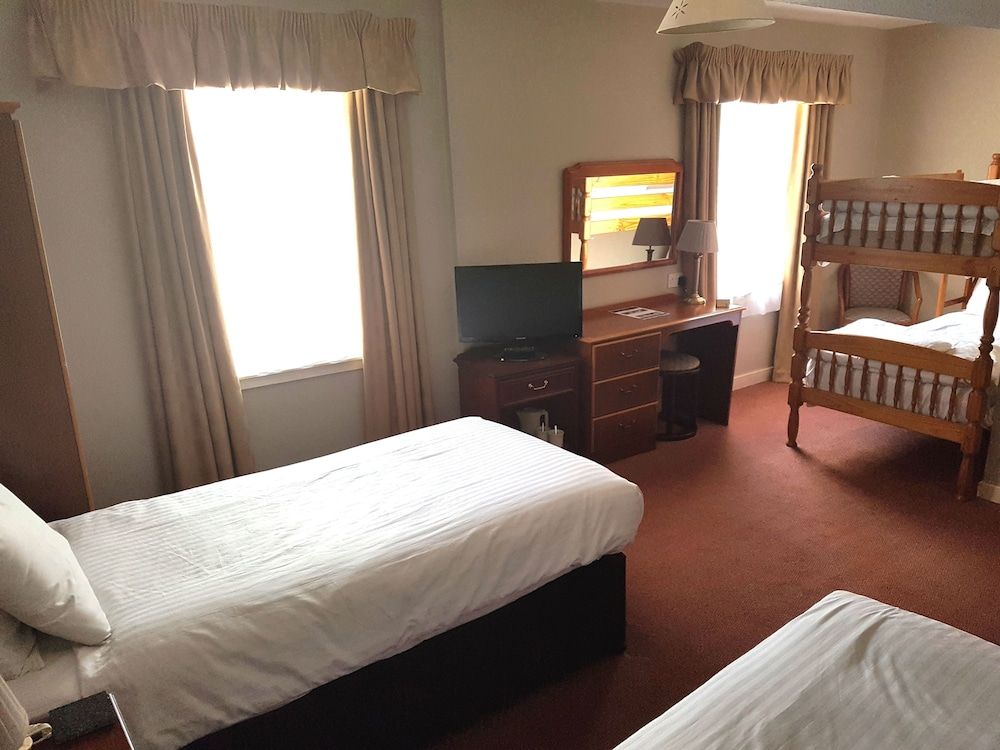 Salutation Hotel Family for 4/Quad 5