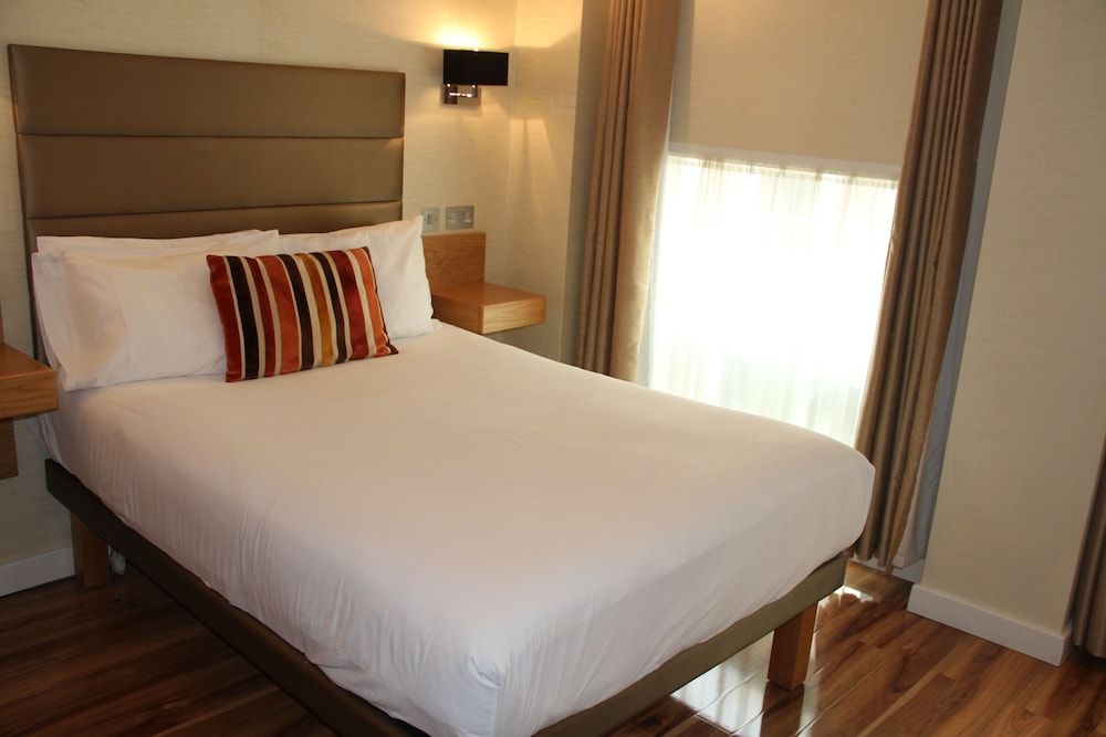 undefined The Jade 2