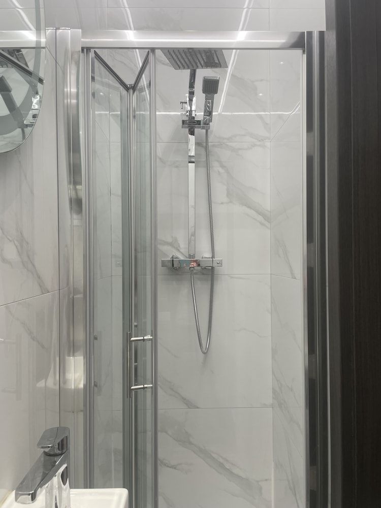 undefined Park Avenue Hotel 9