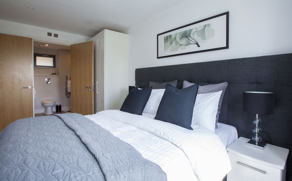 undefined Belvedere Stratford City Edge Apartments 2