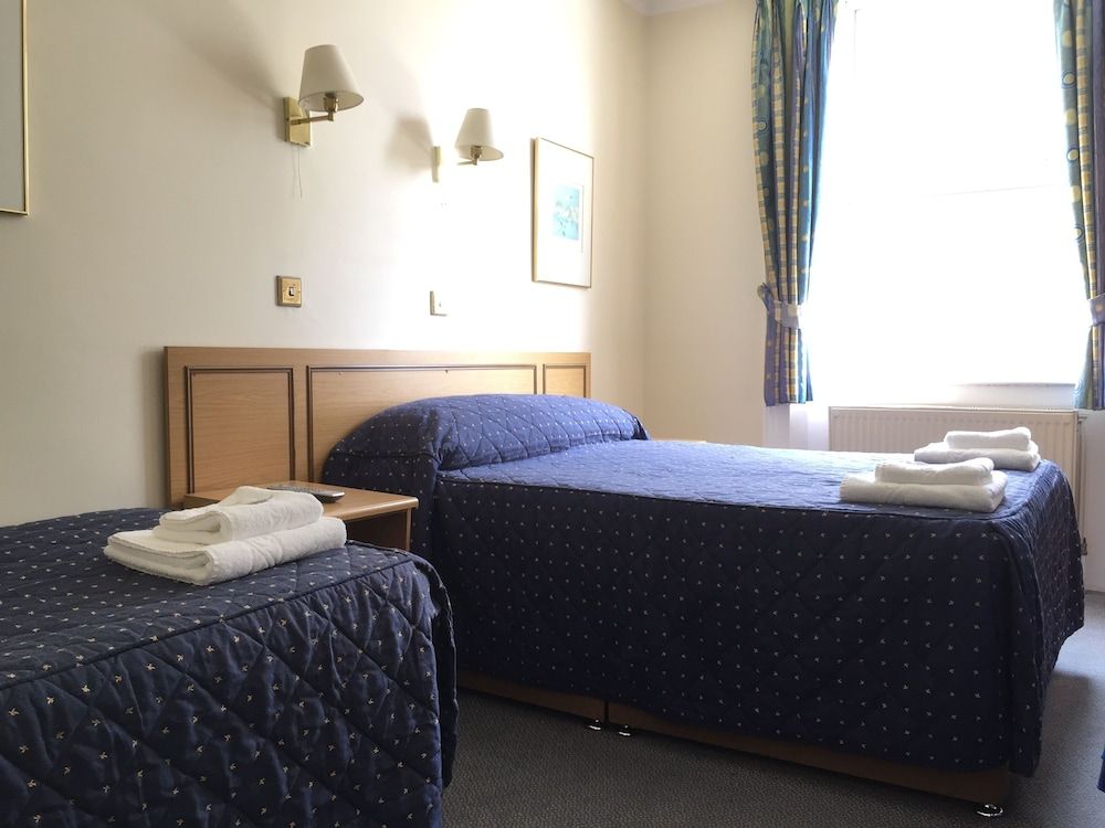 undefined Brompton Hotel 5