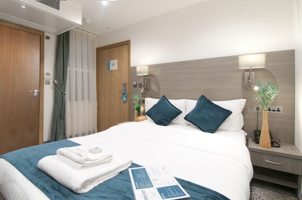 The Lion & Key Hotel Economy Double Room, 1 Double Bed 7