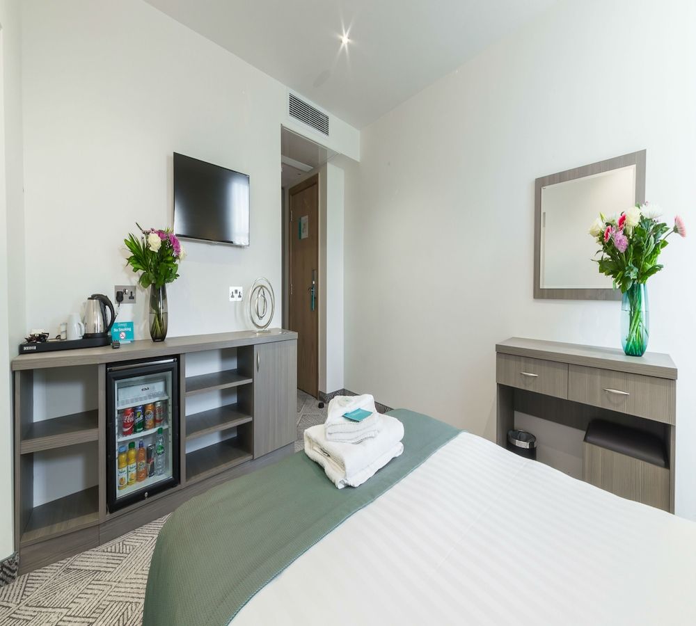 The Lion & Key Hotel Classic Double Room, Ensuite 22