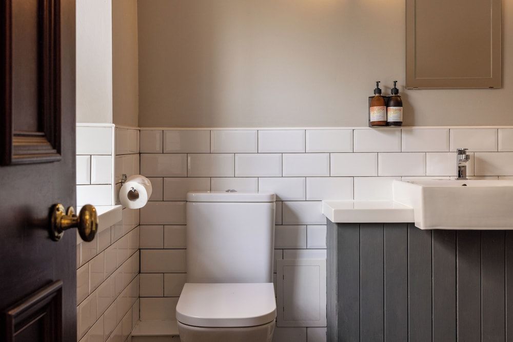 The Alverton Classic Double or Twin Room 13