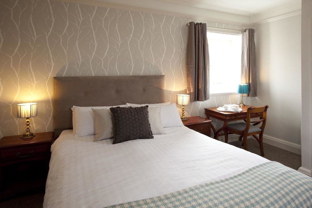 The Alverton Classic Double or Twin Room