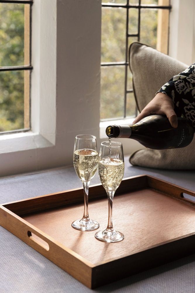 The Alverton Executive Suite, 1 Bedroom 17