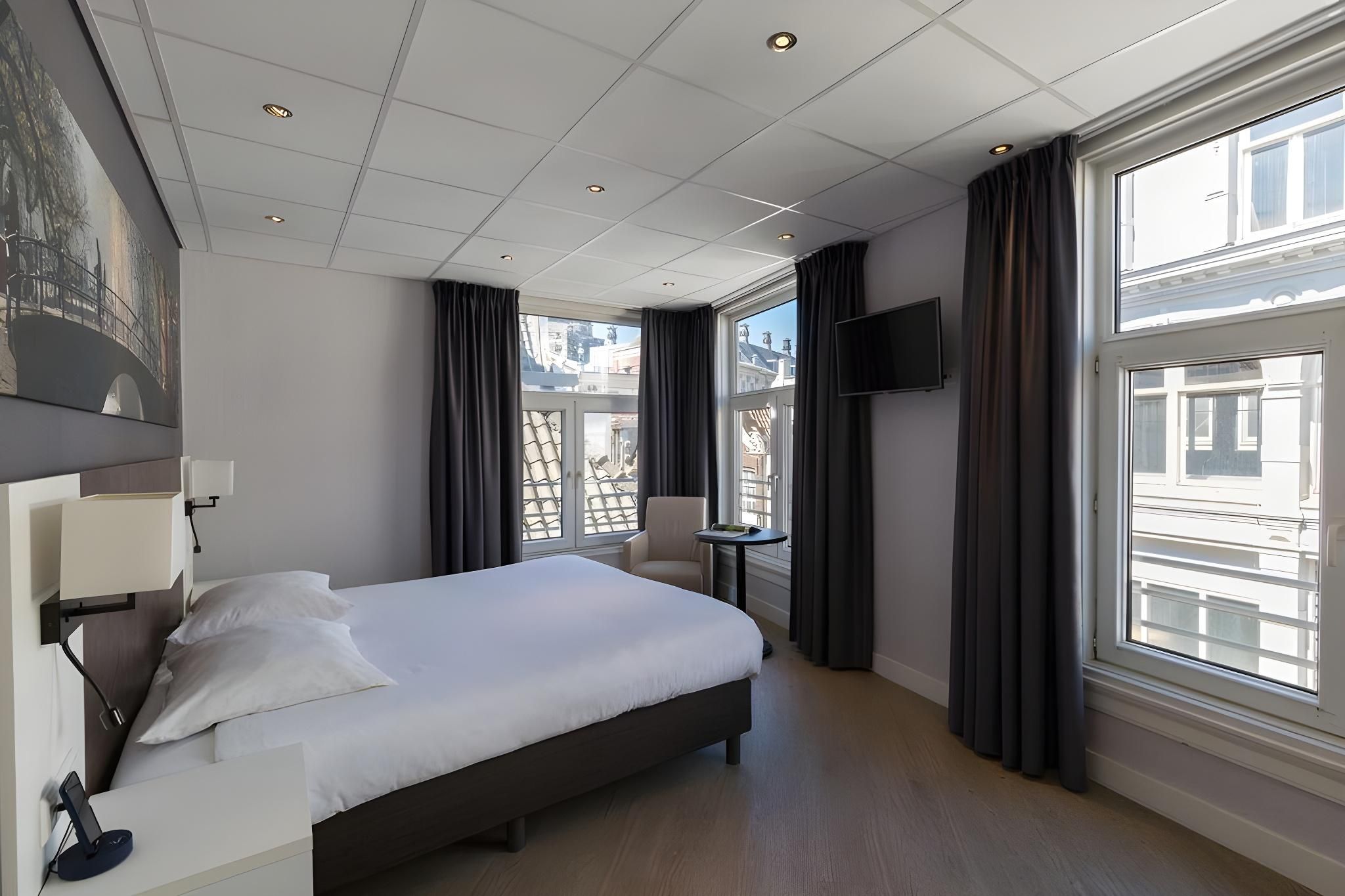 Hotel Amsterdam De Roode Leeuw Comfort Room 4