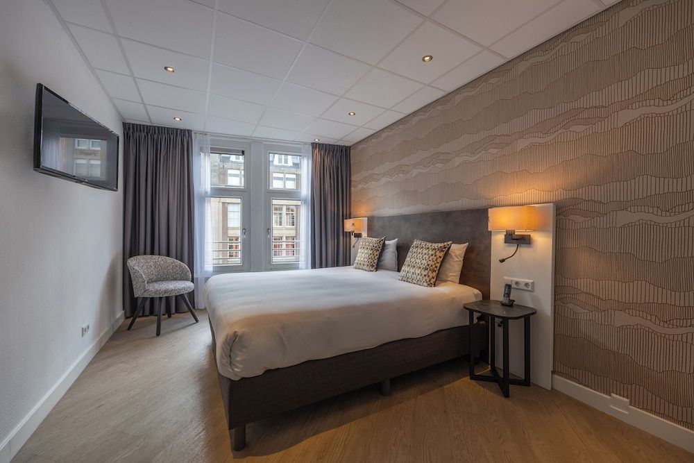 Hotel Amsterdam De Roode Leeuw Comfort Room, City View 2