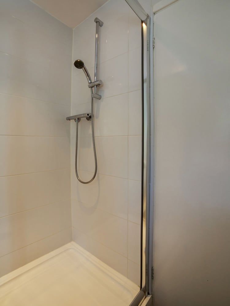 Lemonfield Hotel Standard Twin Room, 2 Twin Beds 5