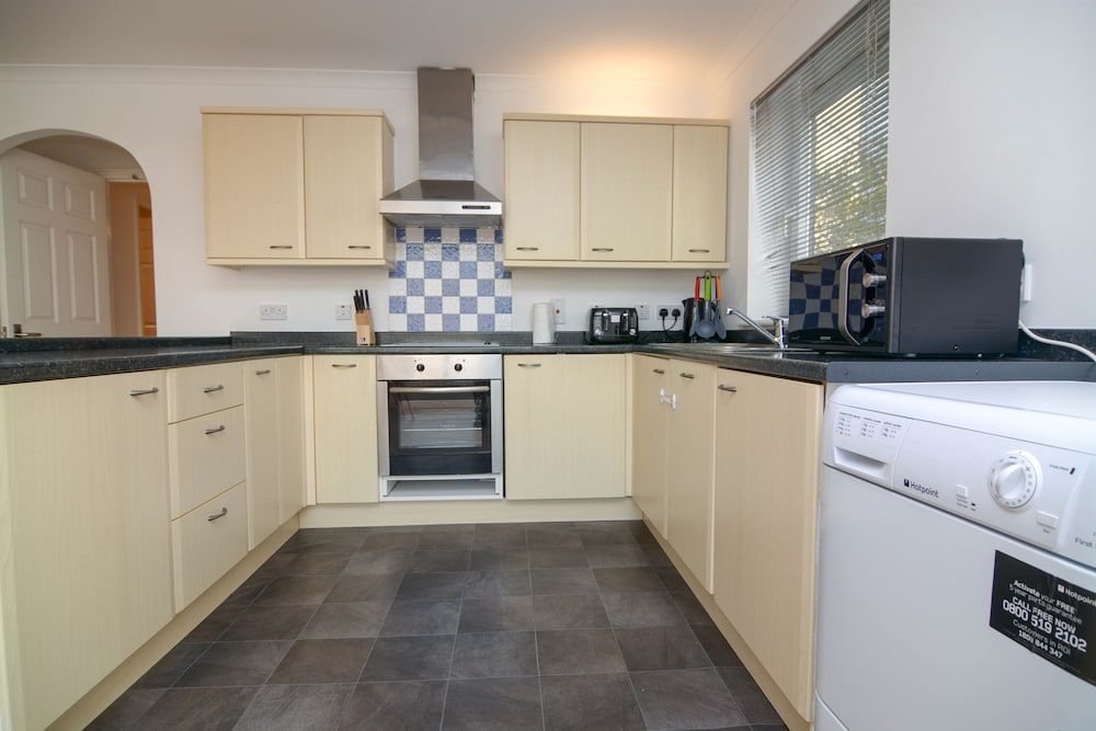 Apartment Wharf – Meridian Place Standard Apartment, 2 Bedrooms, River View 6