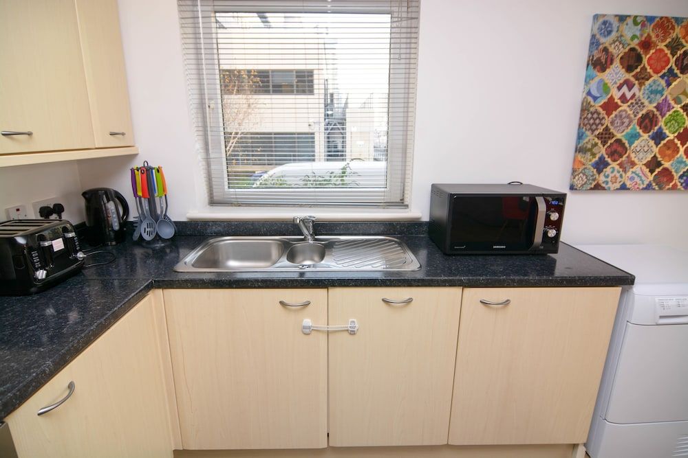 Apartment Wharf – Meridian Place Standard Apartment, 2 Bedrooms, River View 4