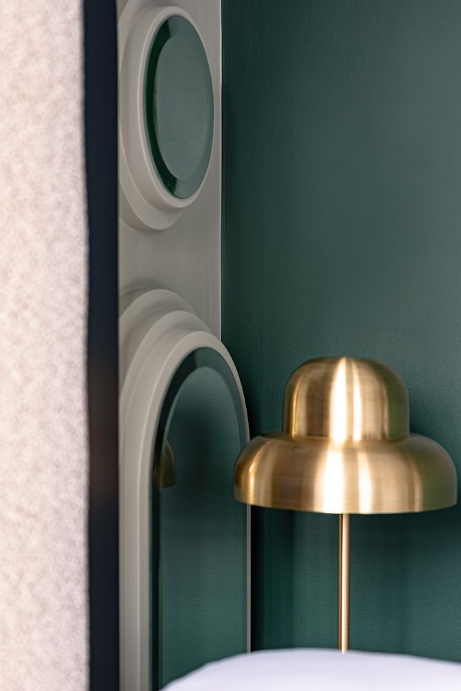 Henrietta Experimental Standard Room (Little Covent garden) 5