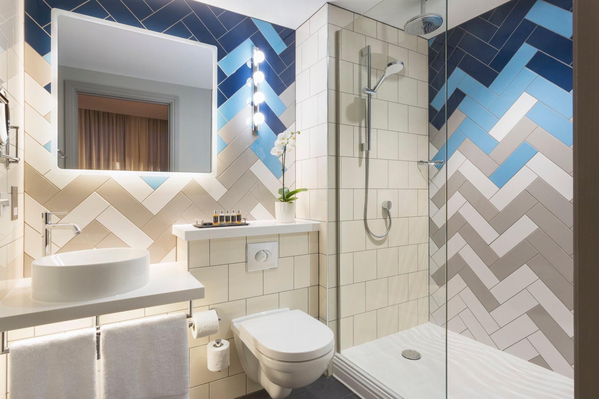 Hotel Indigo Cardiff by IHG Standard Room 6