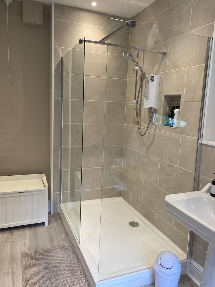 Grange Farm House Double Room, Private Bathroom (Garden Suite) 3