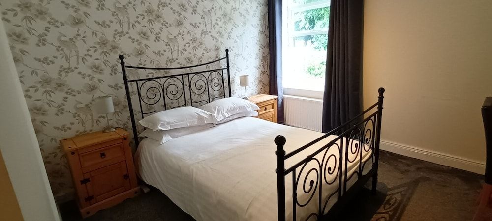 Riverdale Hall Hotel Standard Double Room 4