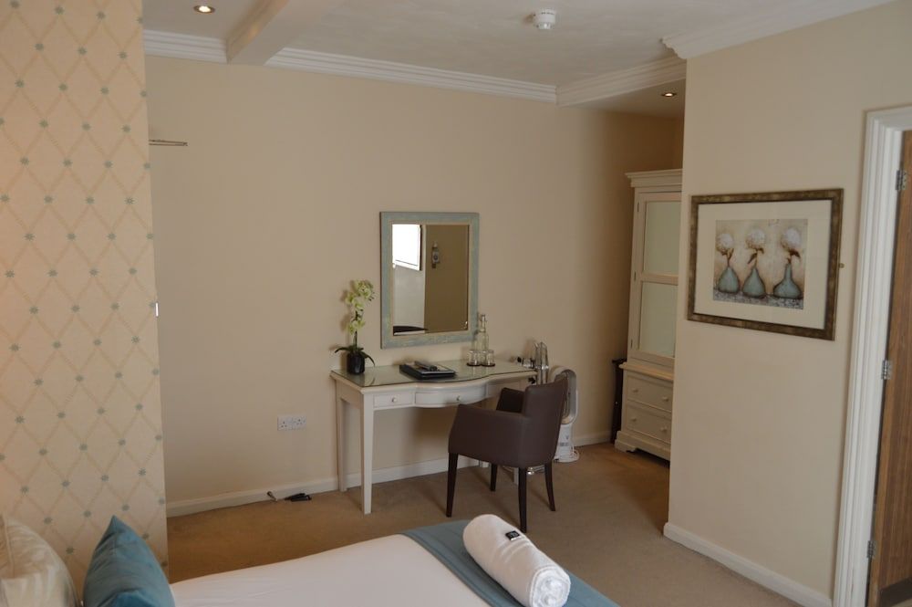 Le Bouchon Brasserie & Hotel Superior Double or Twin Room 5