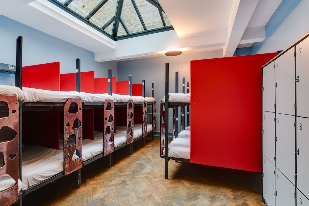 undefined Clink 261 Hostel 2