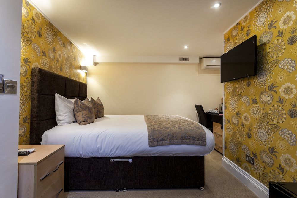 Hotel Shepherds Bush London Standard Double Room 6