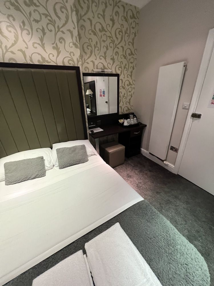 Executive Quadruple Room