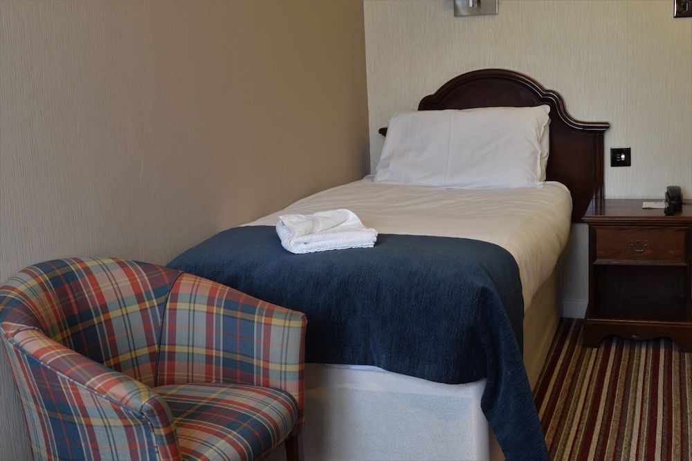 The Rose and Crown Hotel – Tonbridge Single Room, Ensuite, City View