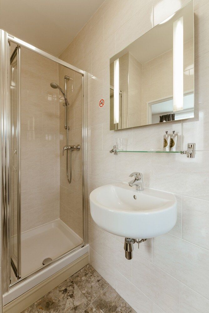 Star Hotel Double Room 10