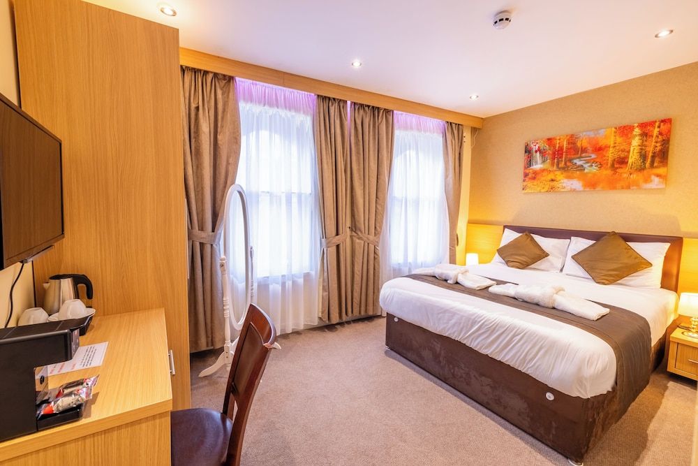 undefined Shoreditch Inn 2