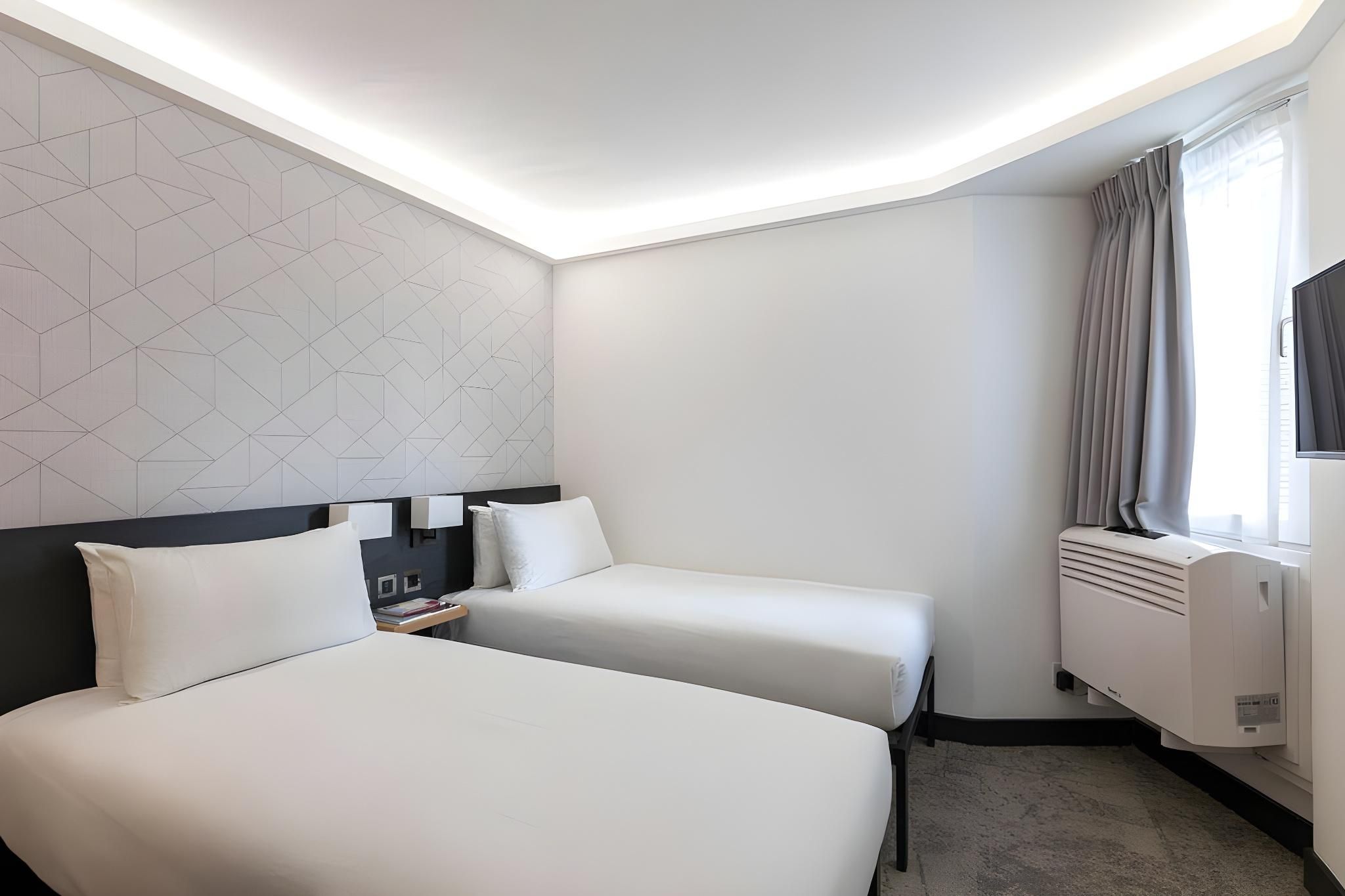 undefined STG Hotel London Oxford Street 3