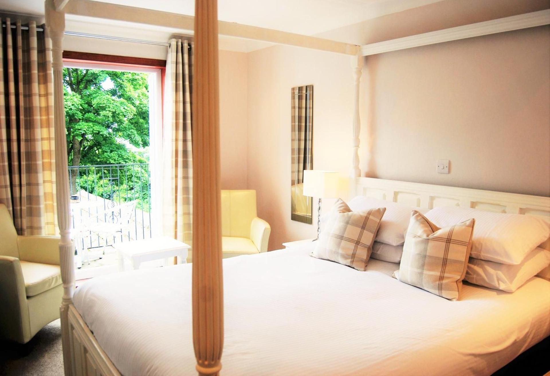 Double Room with Sea View and Balcony