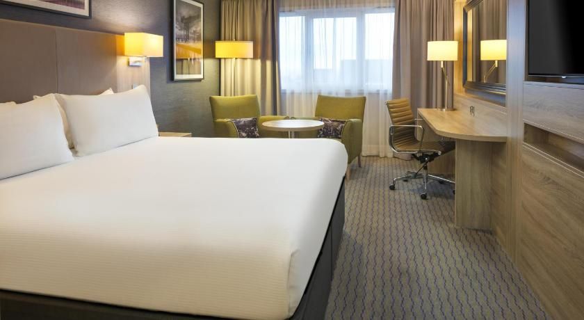 undefined DoubleTree by Hilton Glasgow Central 2