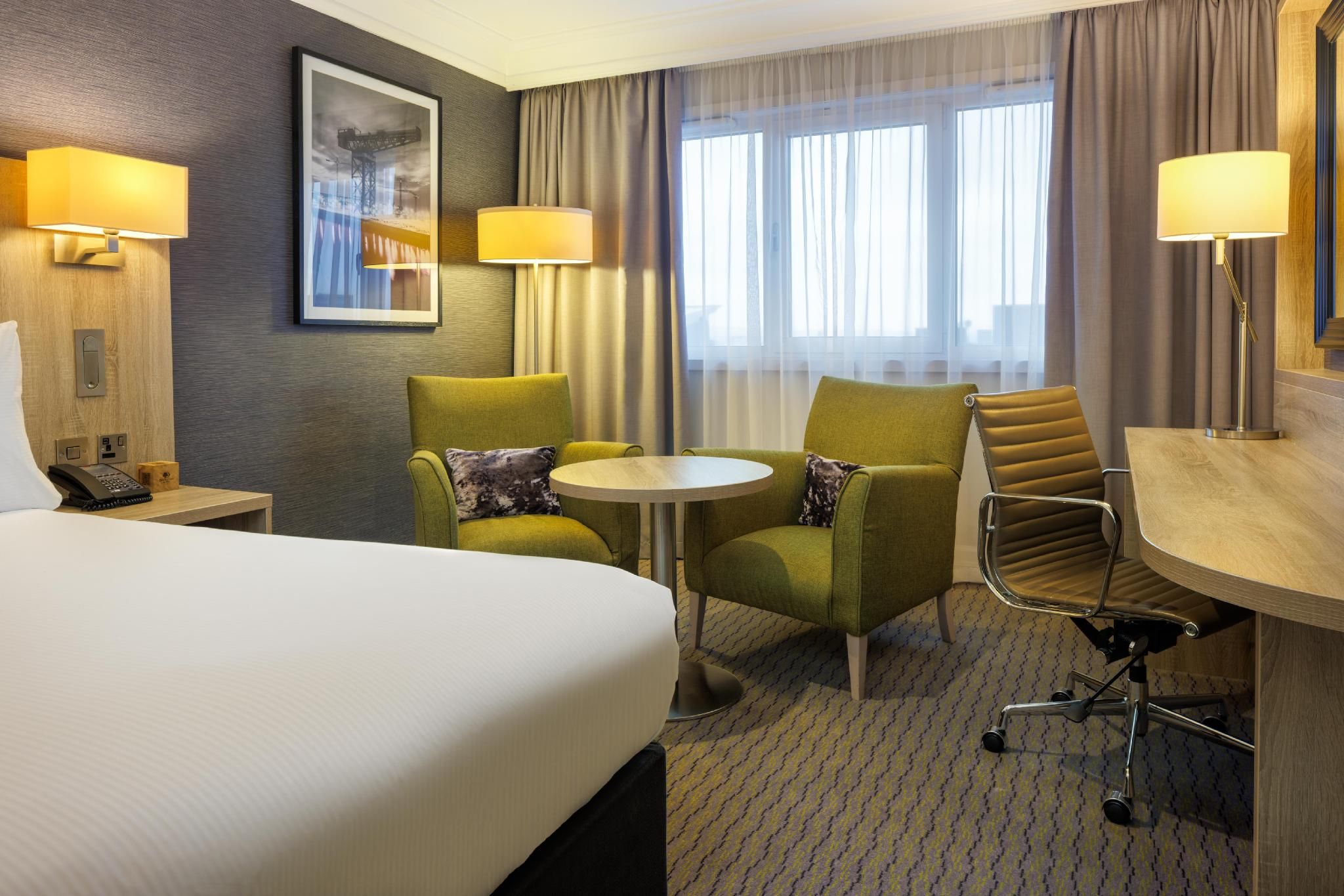 undefined DoubleTree by Hilton Glasgow Central 5