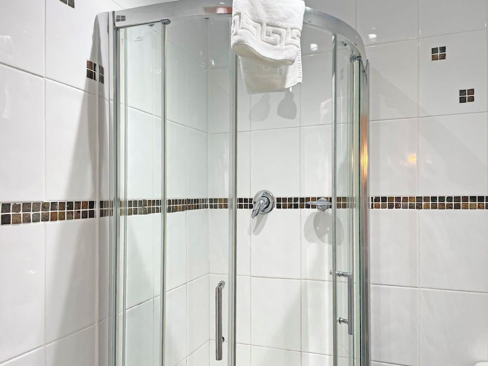 The President Hotel Standard Twin Room, 2 Twin Beds 11