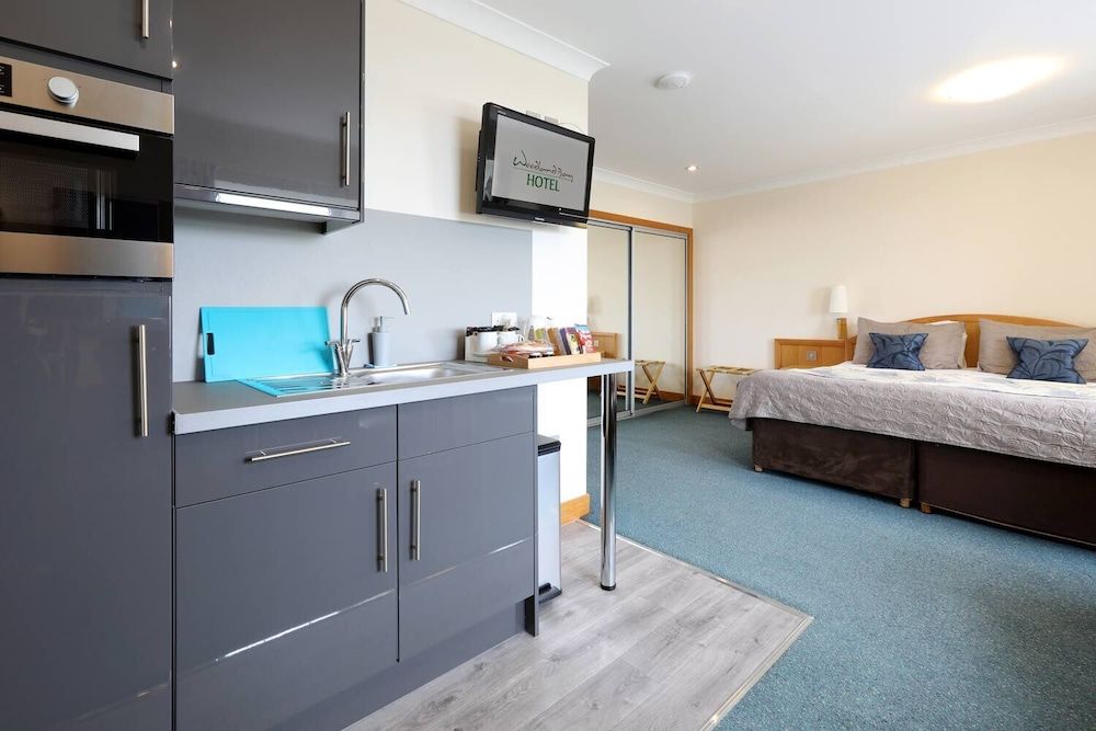 Woodland Bay Hotel Superior Double or Twin Room, Sea View 2