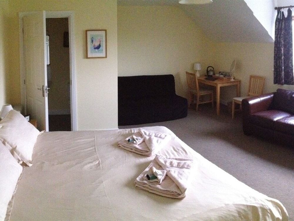 The Lowfield Inn Standard Double Room, Ensuite (Larger) 2